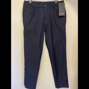 Lululemon men’s ABC pants